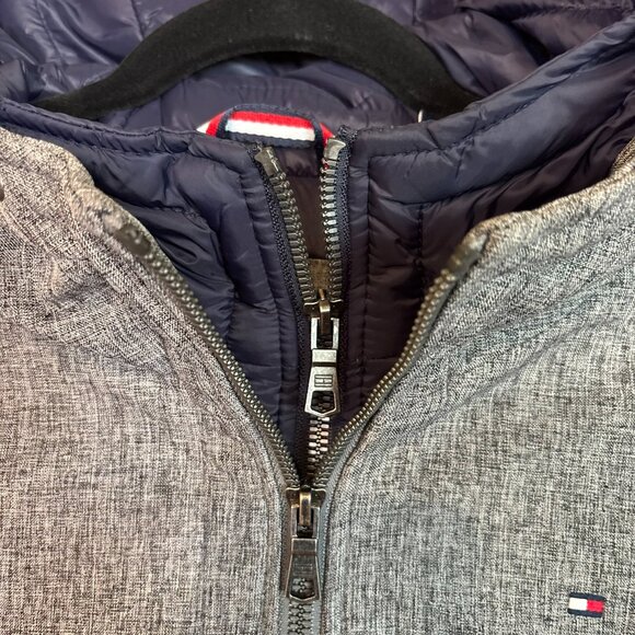 Tommy Hilfiger Hooded Jacket Light Gray XS 3 Layer Water Wind Resistant - Picture 3 of 12
